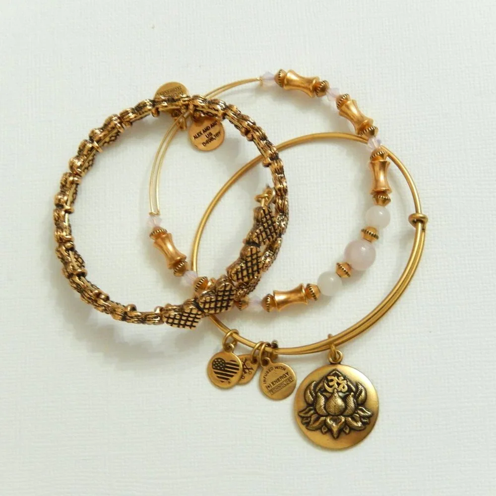 Alex and Ani 3 Pc Bracelet Set Rose Gold Hearts Lotus Peace Petals Rose Quartz